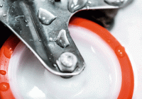 Mantenimiento de las carretillas elevadoras y características de ruedas y rodillos para transpaletas